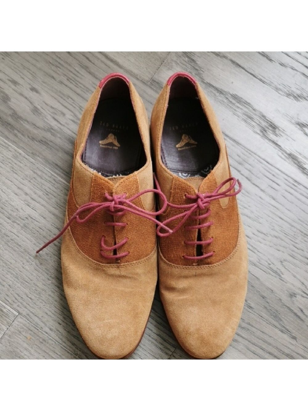 Mens Ted Baker tan leather suede oxfords with pink laces. Size 9.5